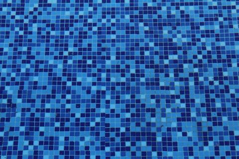 pool-2866048_1280