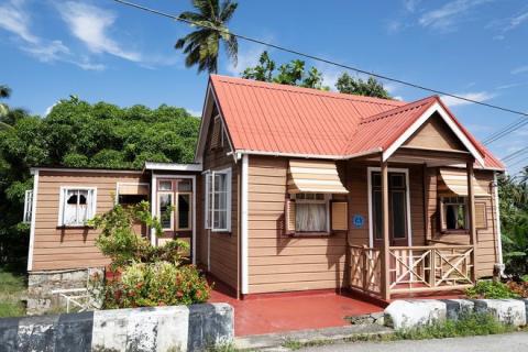 Barbados Architecture: A Glimpse of Local Culture Traditional Barbadian House Displaying Local Architecture