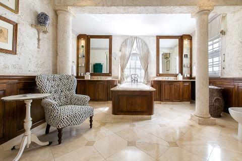 This image shows a luxuriously designed bathroom