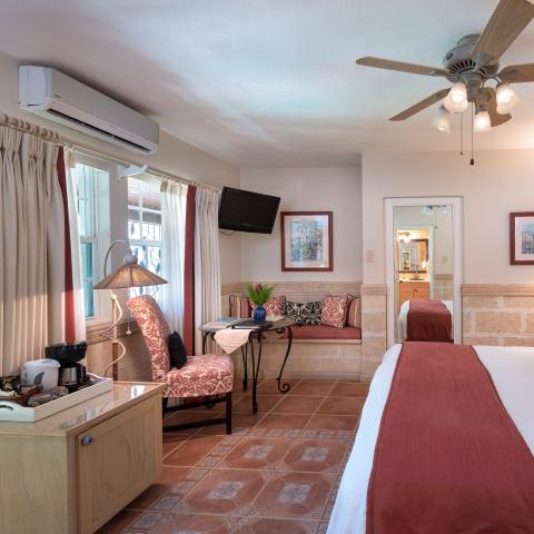 This image shows a neatly arranged hotel room