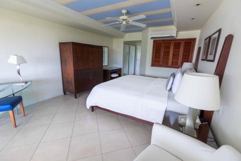 This image shows a neatly arranged bedroom