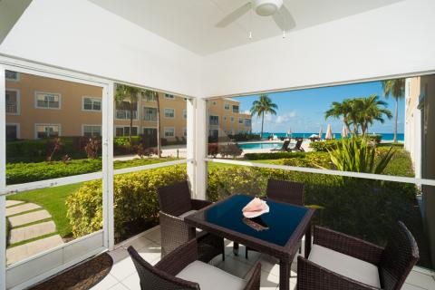  Scenic tropical patio resort view