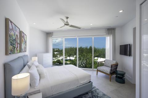 501 Garden View Room 1.jpg