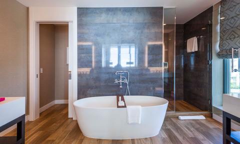 1 Bedroom Suite Oceanfront