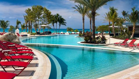 Cocktail Pool
